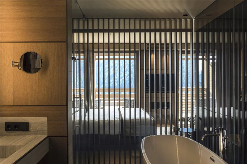 客房衛生間設計-當代奢華風Lefay Resort&SPA Dolomiti設計賞析 客房衛生間設計-當代奢華風Lefay Resort&SPA Dolomiti設計賞析